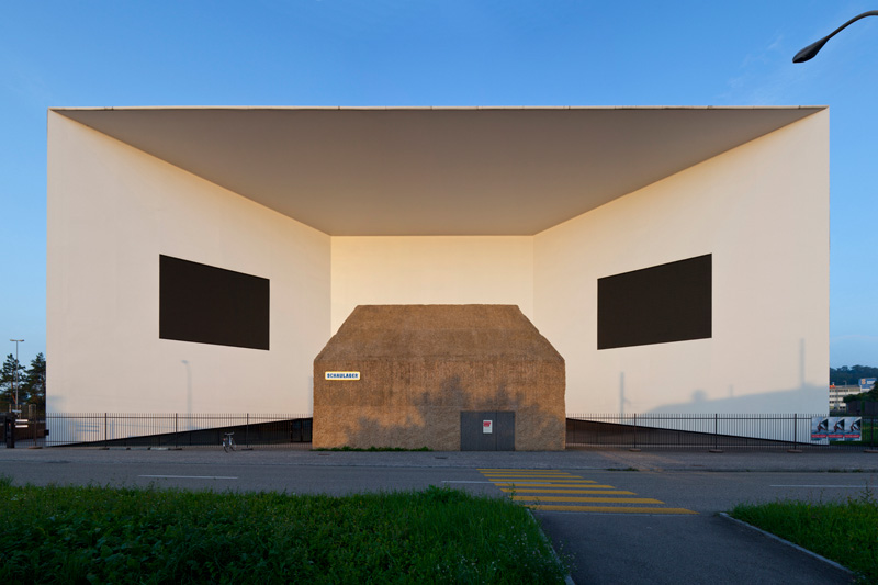 Museum Schaulager Ostseite morgens (Herzog + De Meuron 2003)